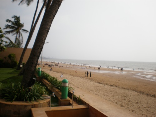 View to Juhu Beach from the pool. Why not go to the beach? A) Water is too filthy to swim in B) You can't go to the beach in a bikini unless you want 500 guys jumping on you. 